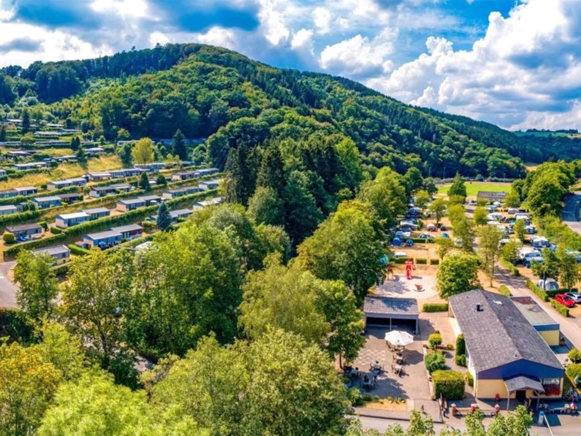 Luxurious Bungalow In Waxweiler In The Eifel Exterior foto